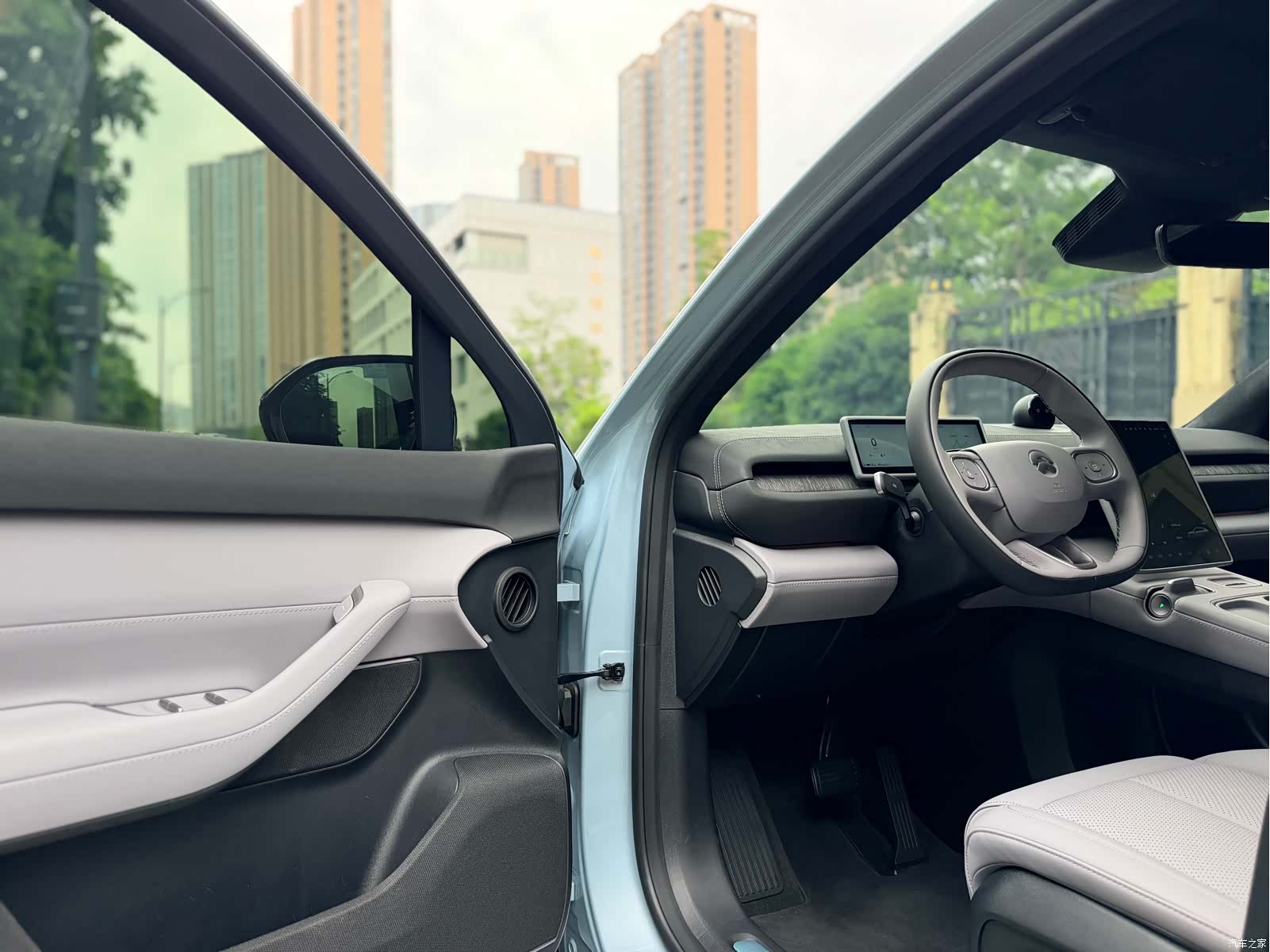 NIO EC6, 2024 11