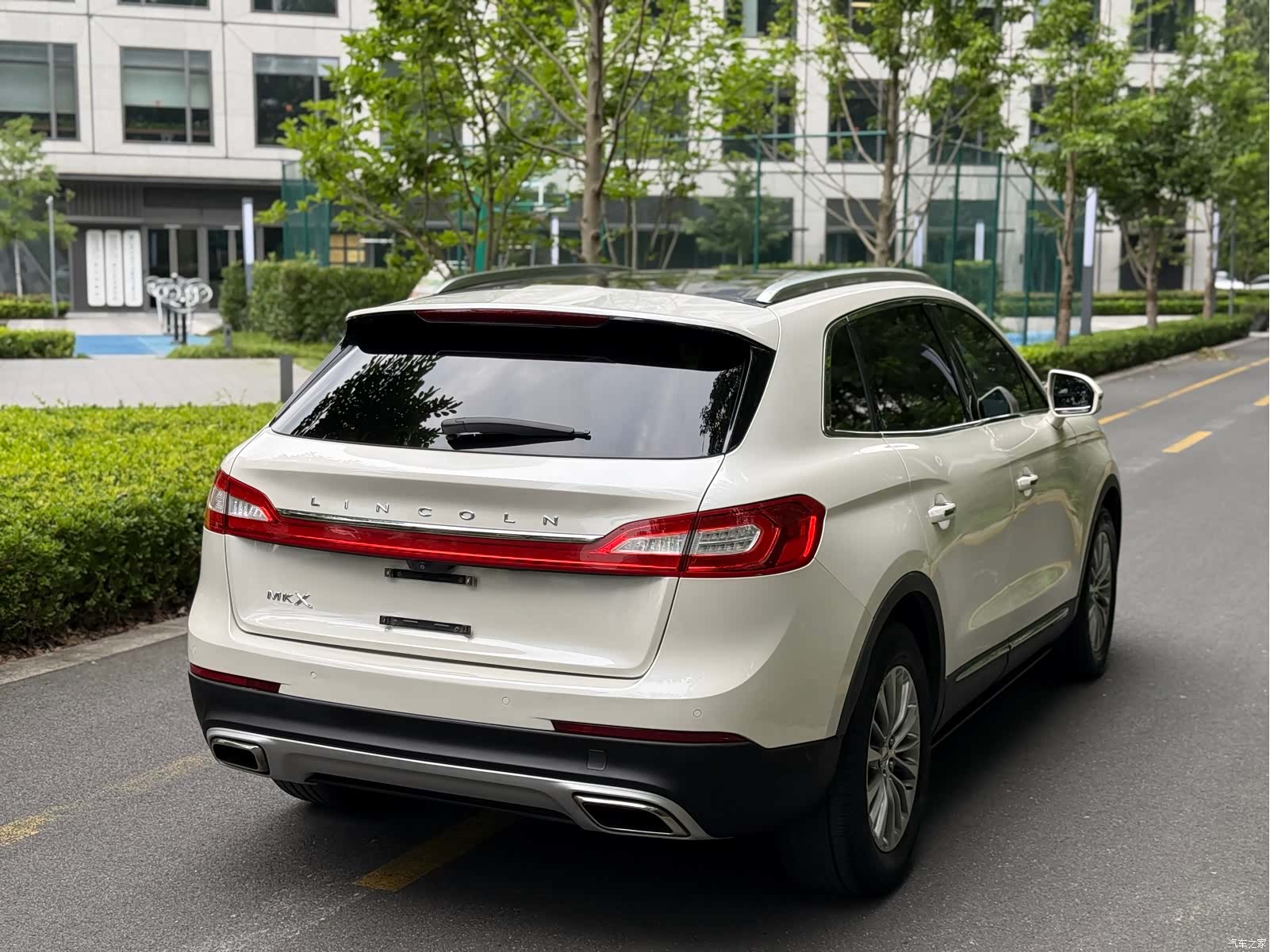 Lincoln MKX, 2017 все фото