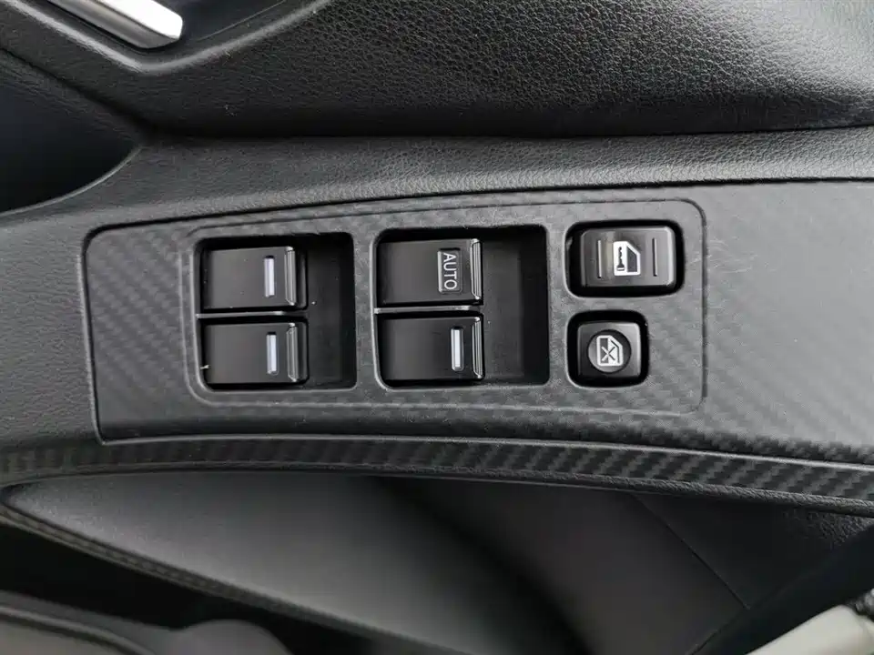 Luxgen Excellent 6 SUV