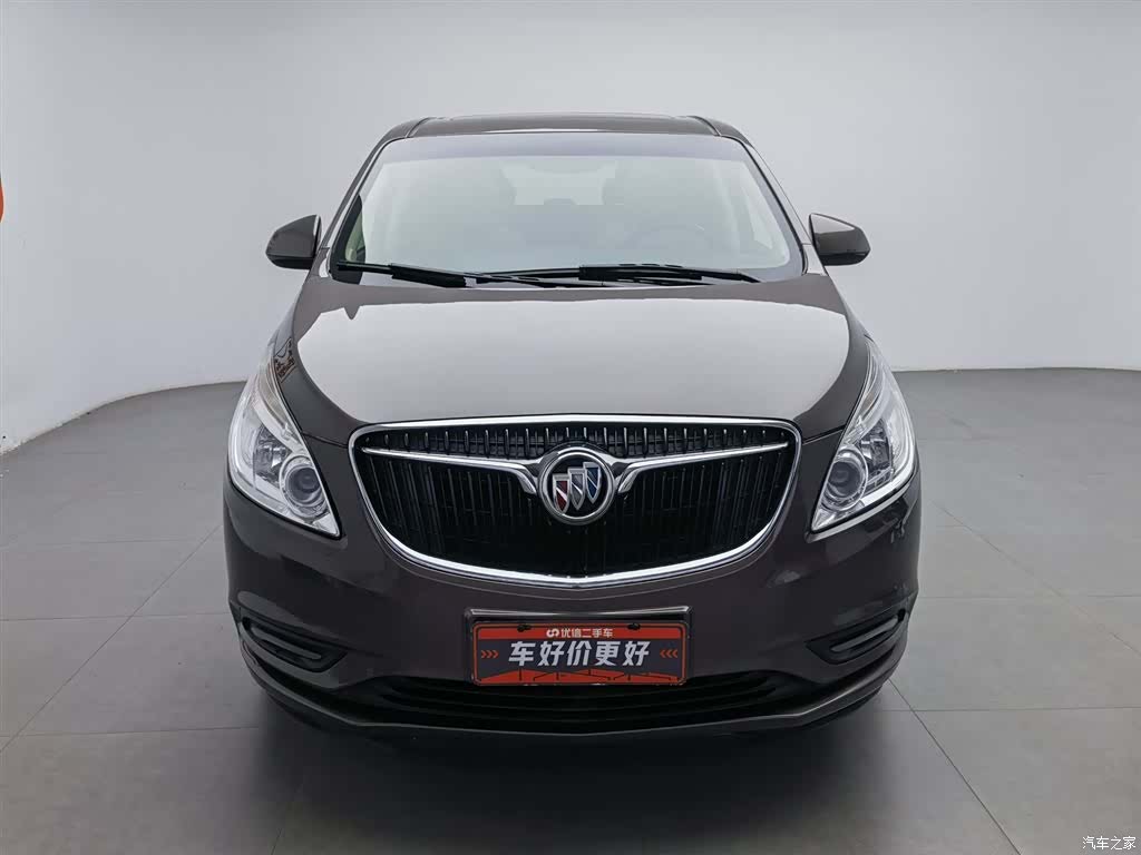 Buick GL8, 2018 3