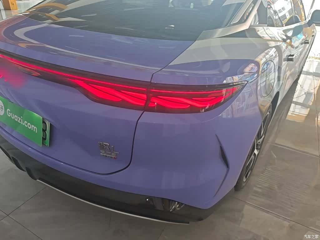 BYD Han, 2025 8