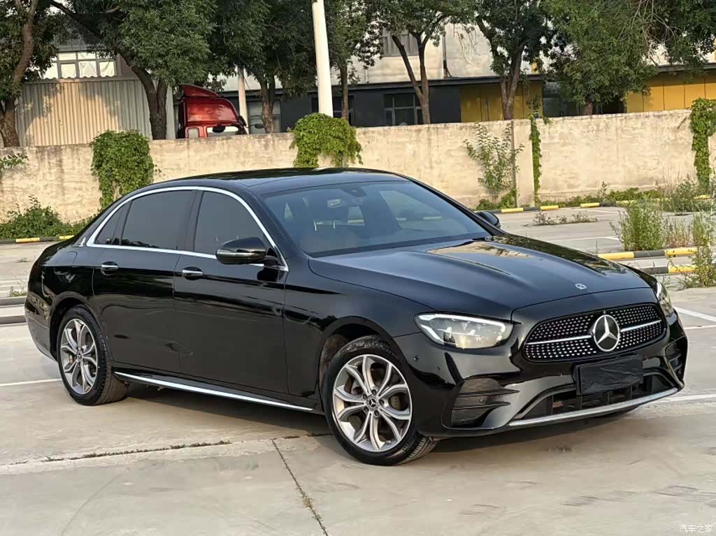 Mercedes-Benz E-Class, 2022 все фото