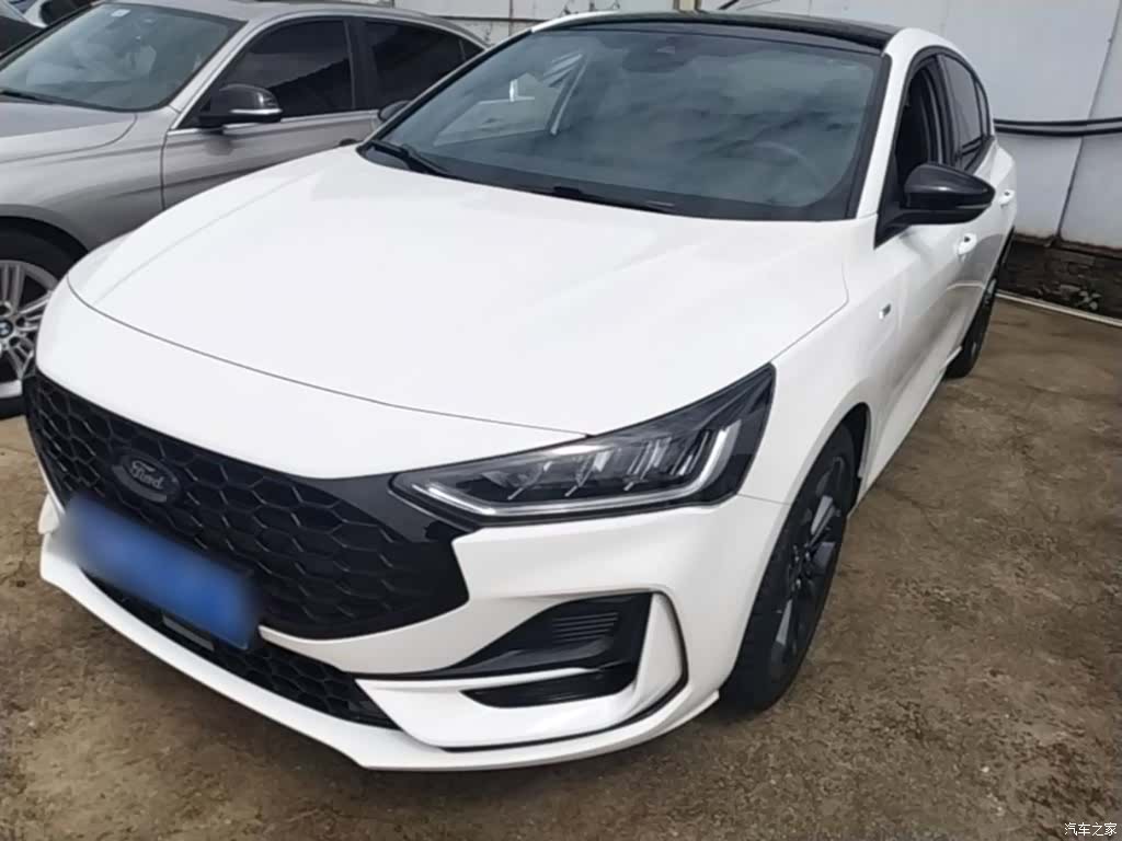 Ford Focus, 2023 2