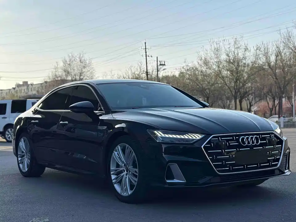 Audi A7L