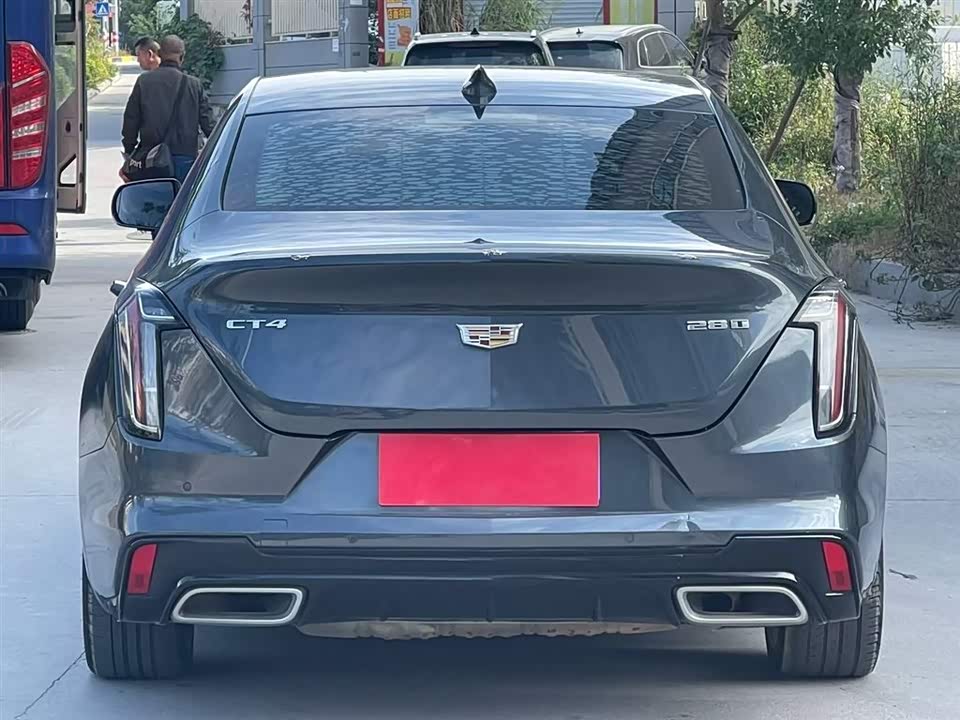 Cadillac CT4