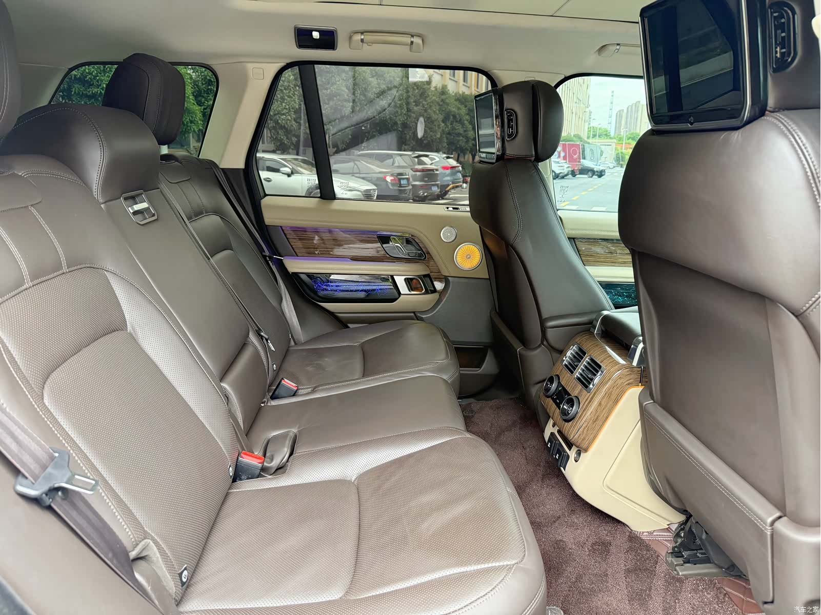 Land Rover Range Rover, 2019 12