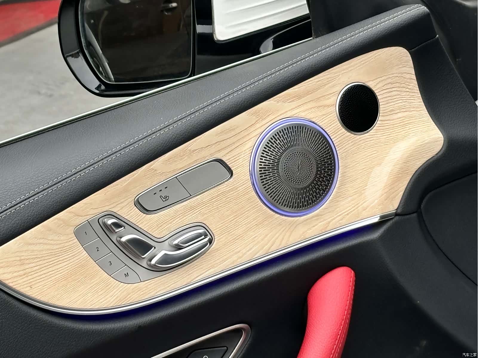 Mercedes-Benz E-Class, 2022 10