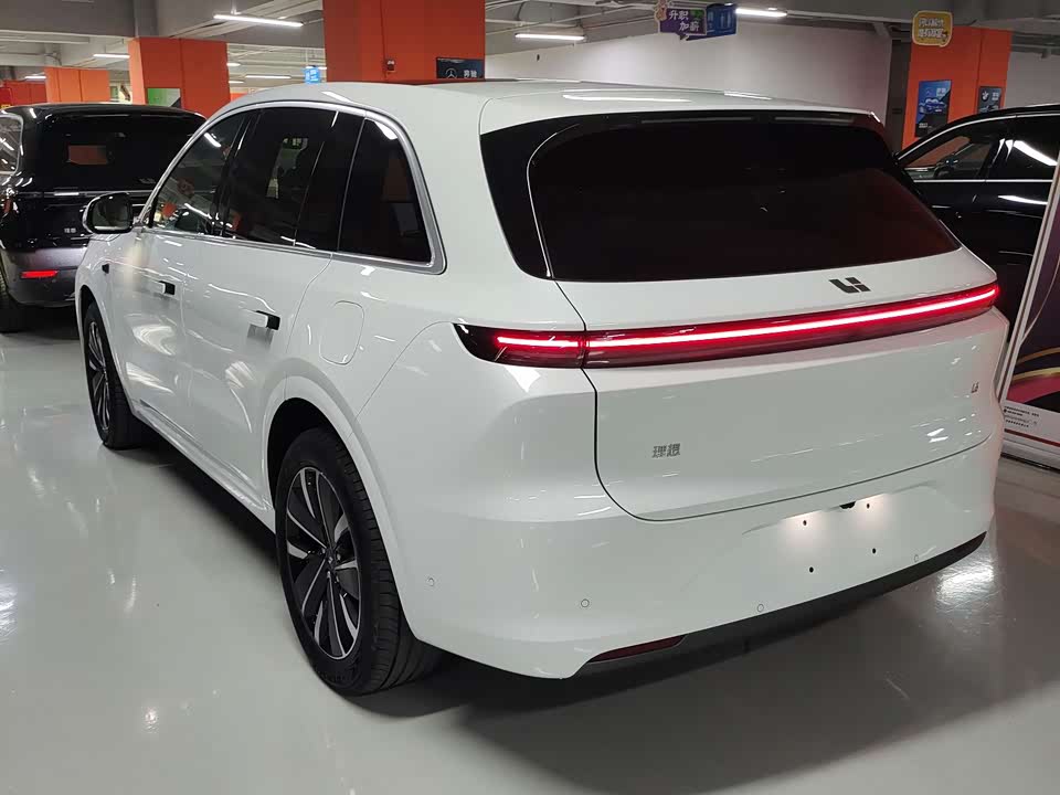 Li Auto Ideal L6