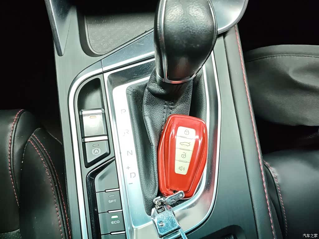 Geely Binray, 2020 14