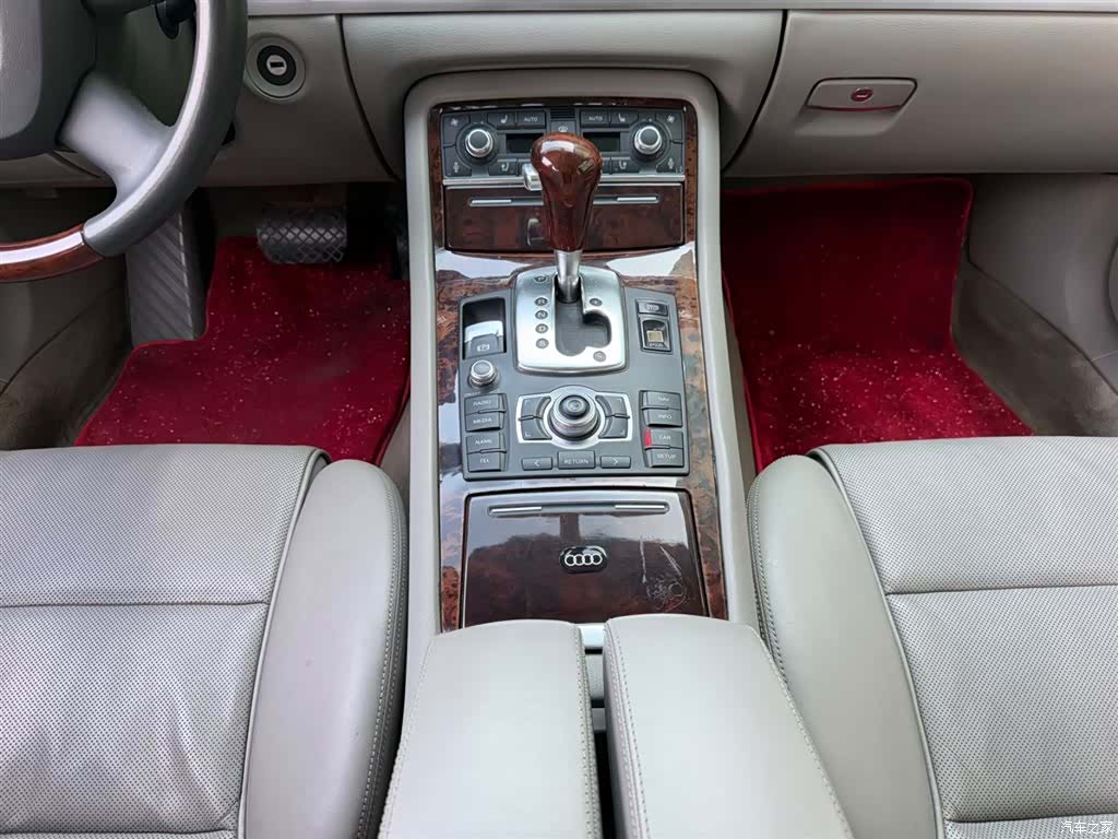 Audi A8L, 2008 7
