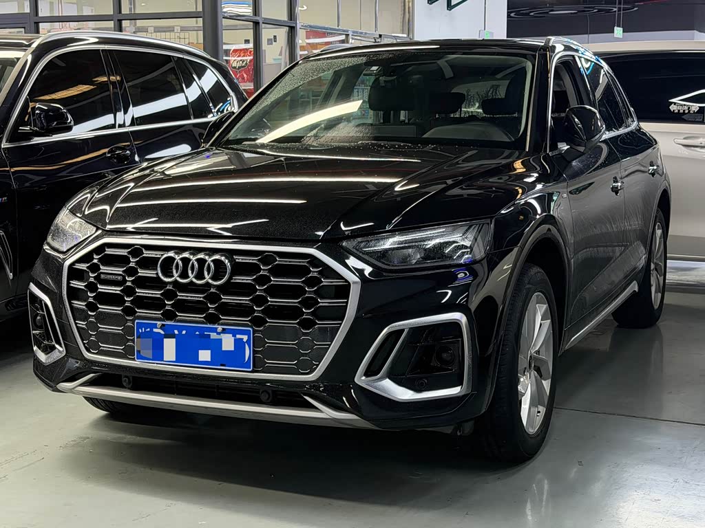 Audi Q5L 2022 40T Luxury