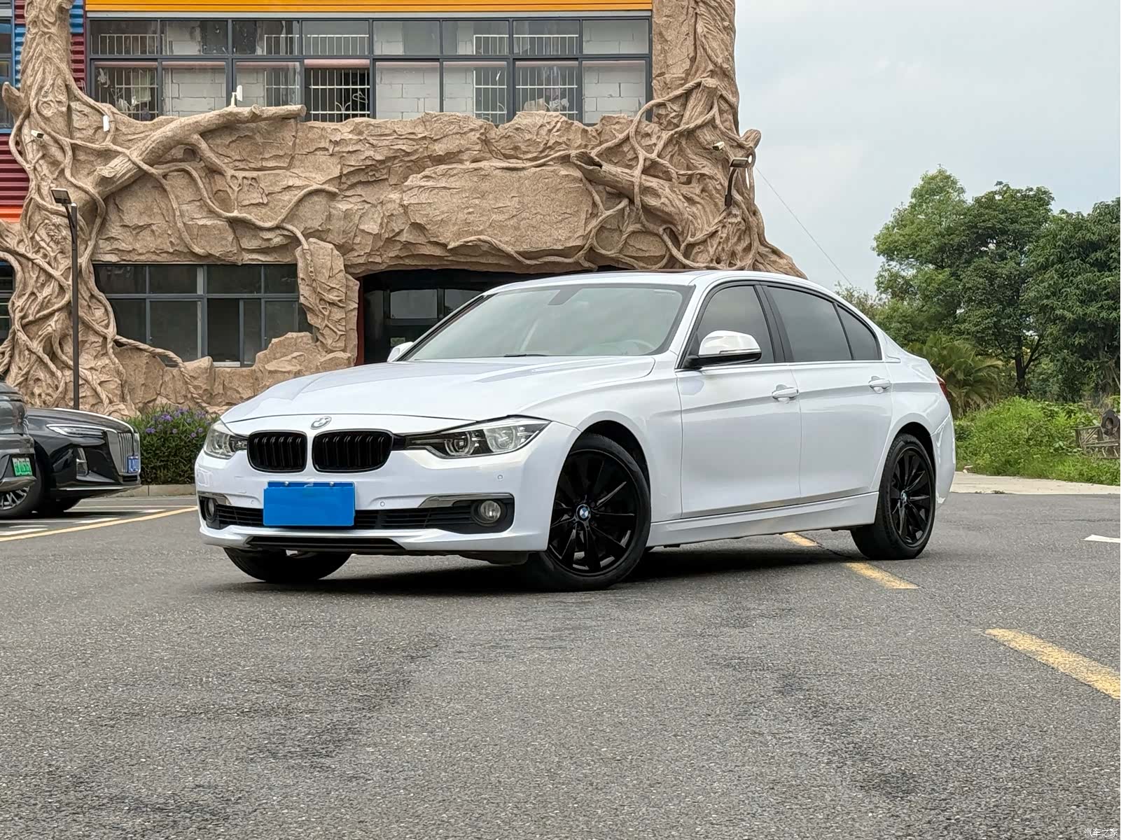 BMW 3 Series, 2017 1