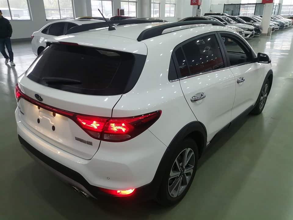 Kia KX CROSS
