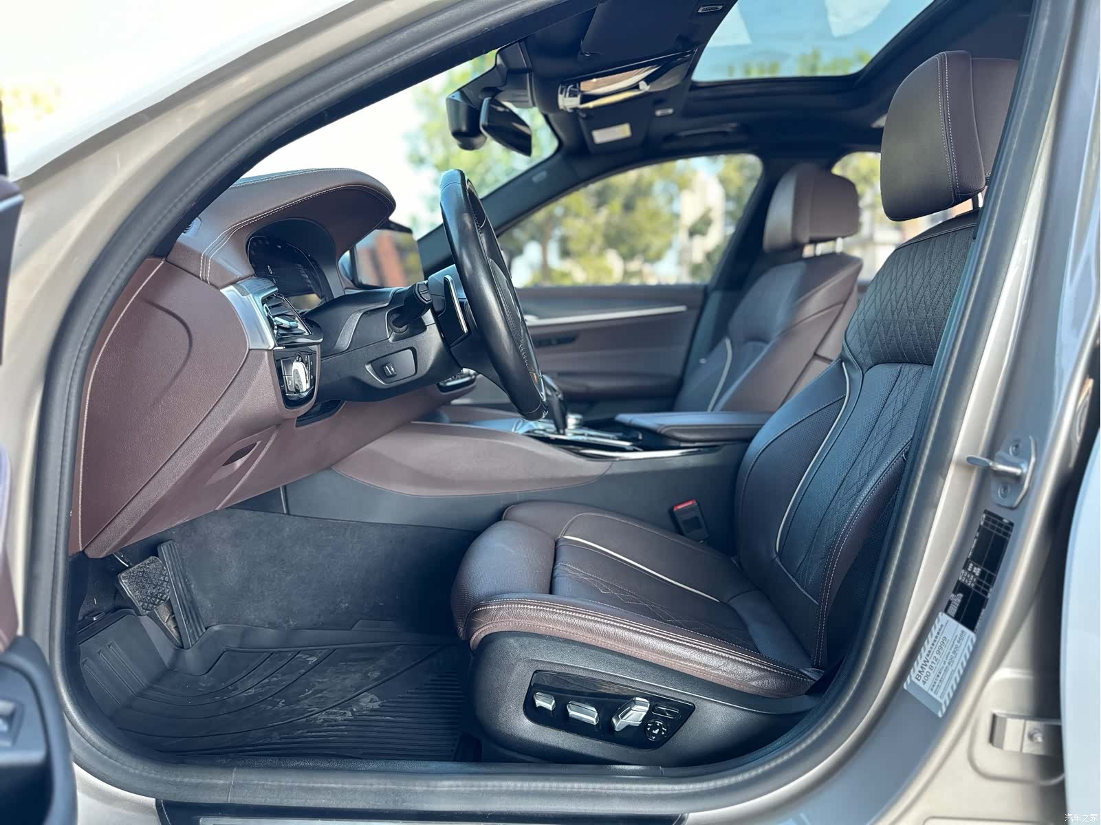 BMW 5 Series, 2021 9