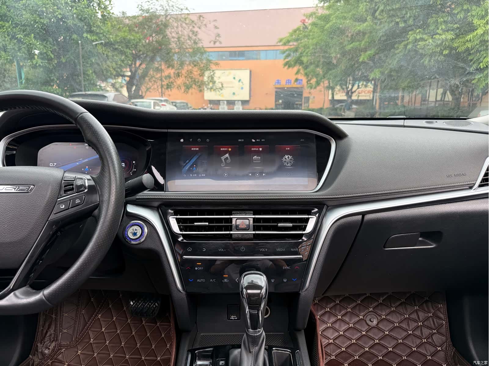 Nissan T90, 2021 13