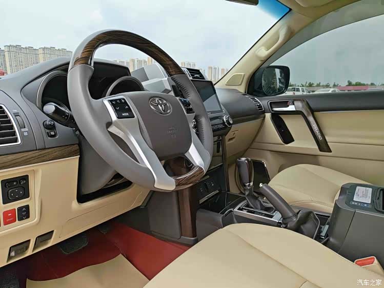 Toyota Prado, 2016 10