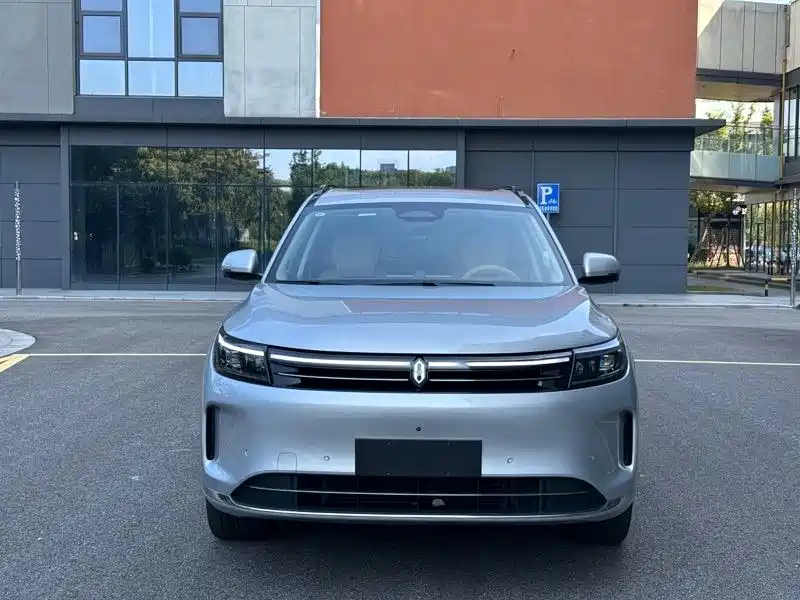 AITO Ask the world M7