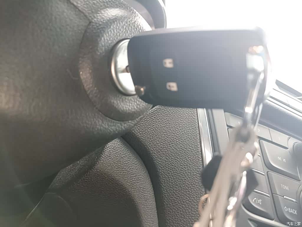 Buick Encore, 2015 9