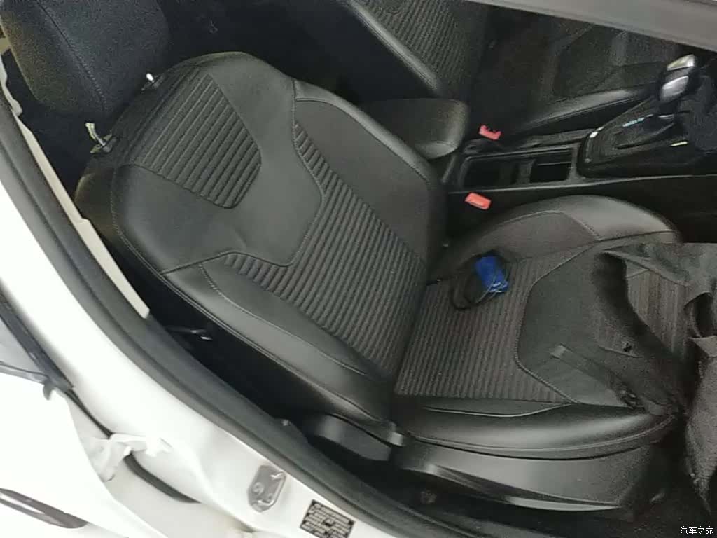 Ford Focus, 2017 25