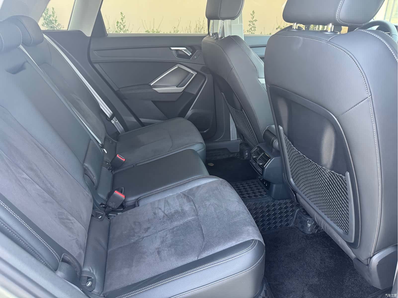 Audi Q3, 2023 8