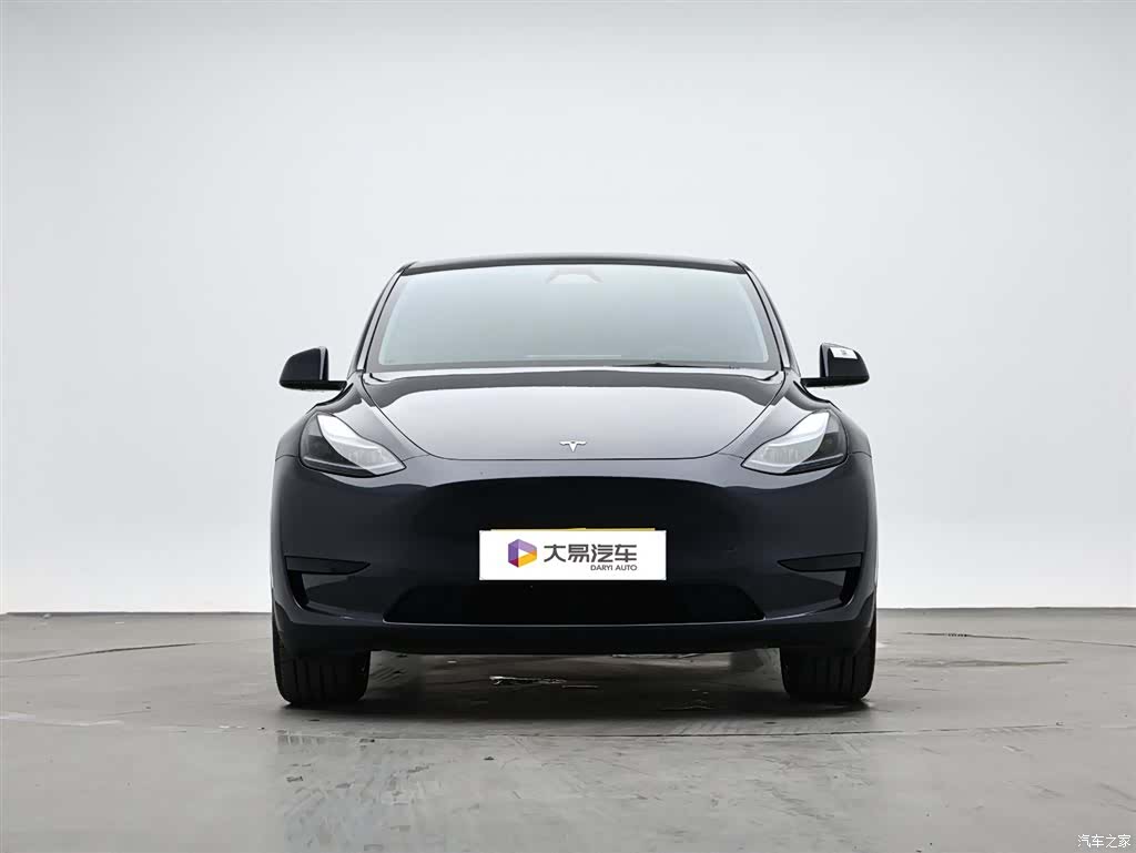 Tesla Model Y, 2024 2