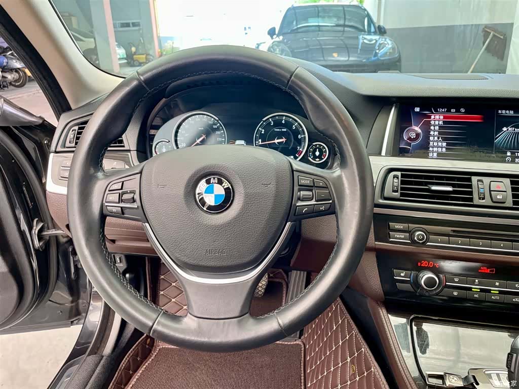 BMW 5 Series, 2016 13