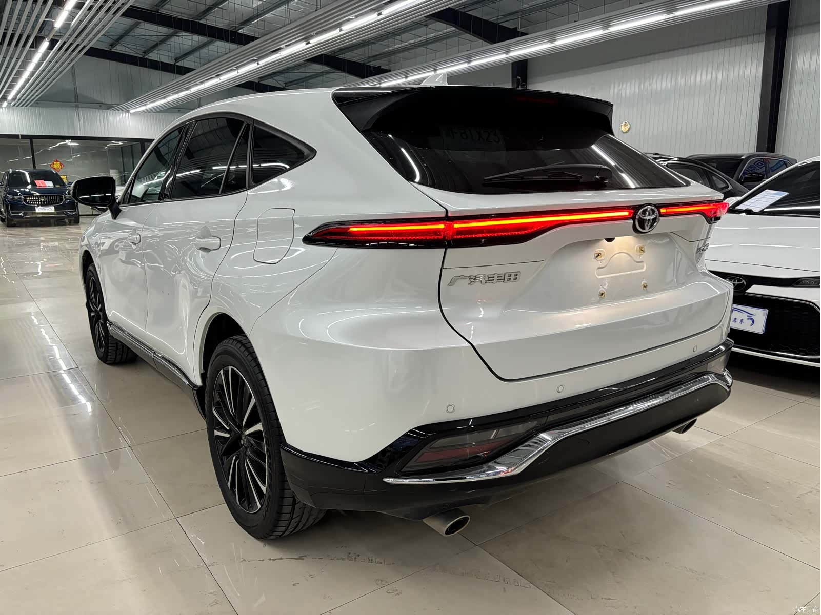 Toyota Venza, 2023 6
