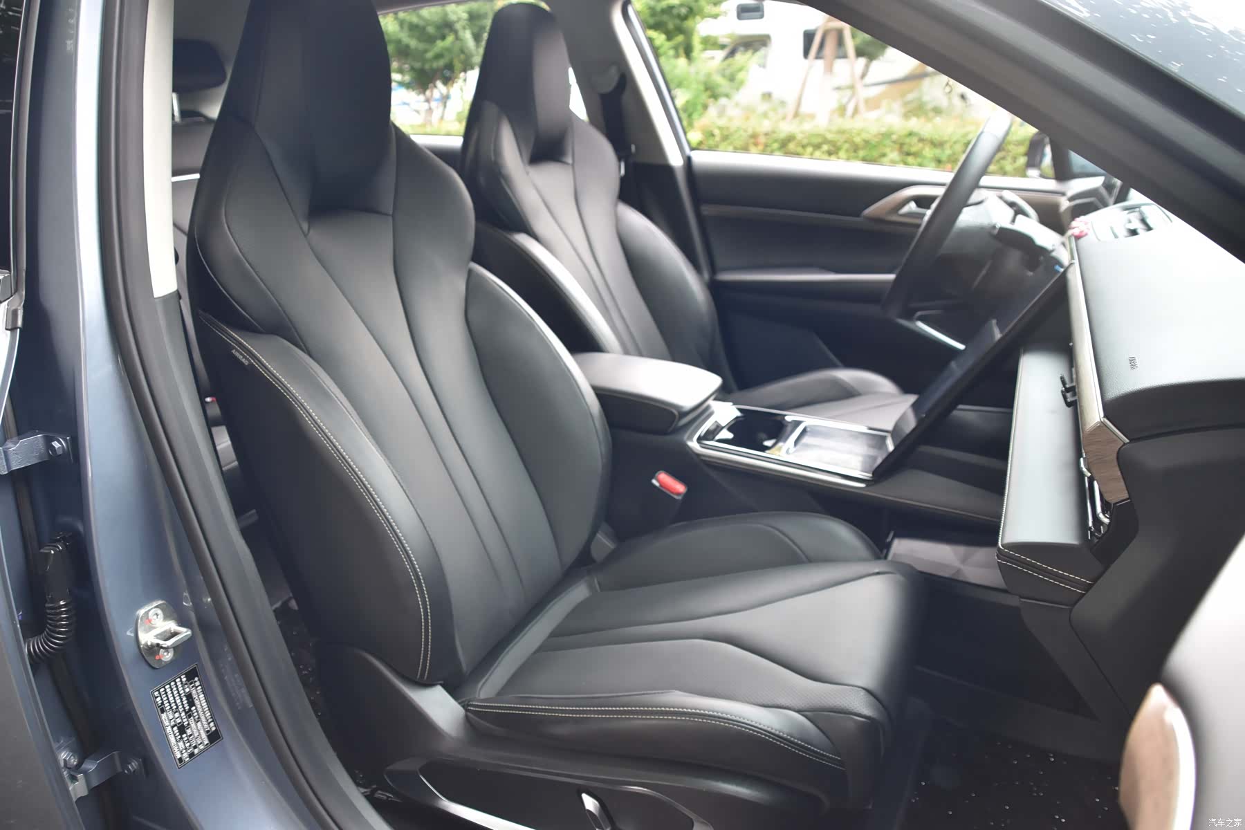 Xpeng P5, 2022 15