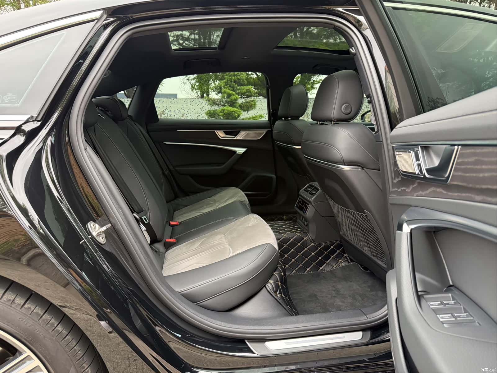 Audi A6L, 2025 24