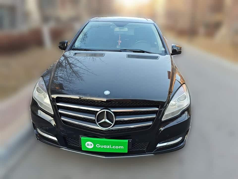 Mercedes-Benz R-class
