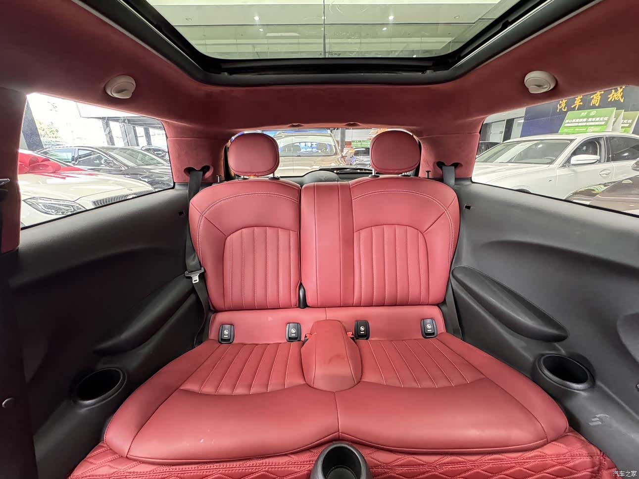 Mini ONE+, 2014 4