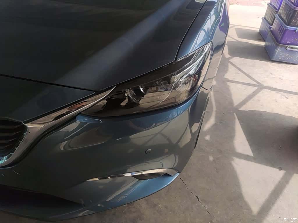 Mazda Atenza, 2016 3