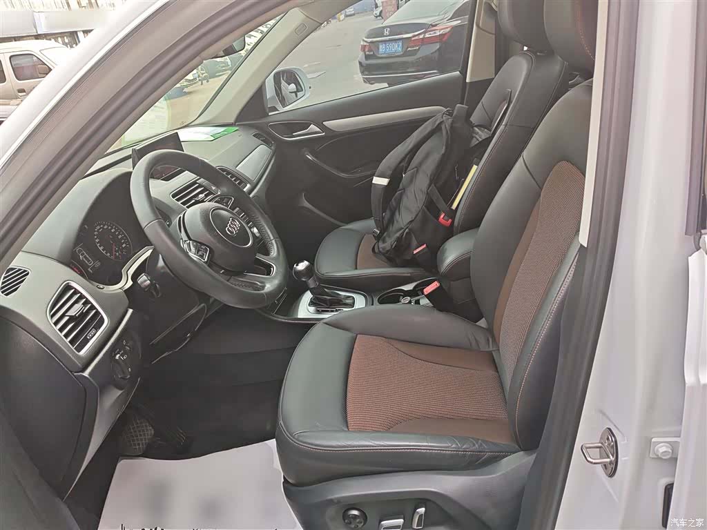 Audi Q3, 2019 15