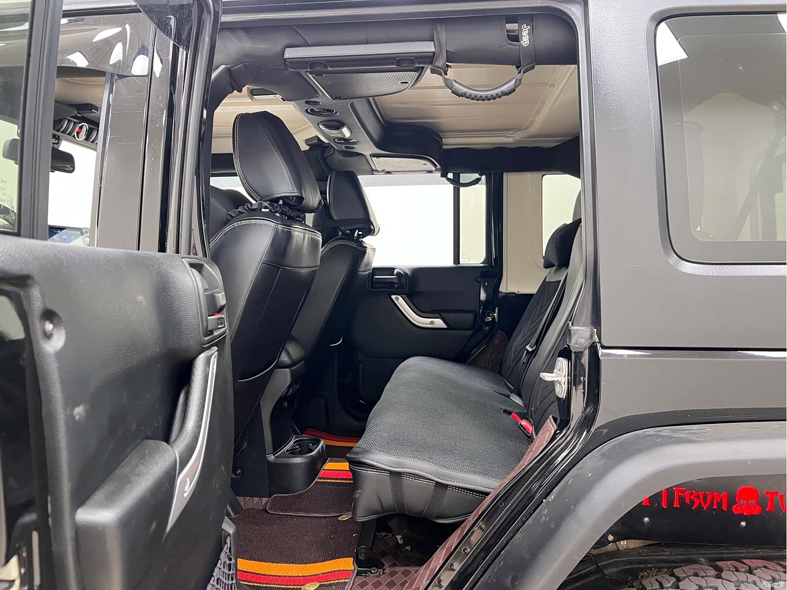 Jeep Wrangler, 2019 16