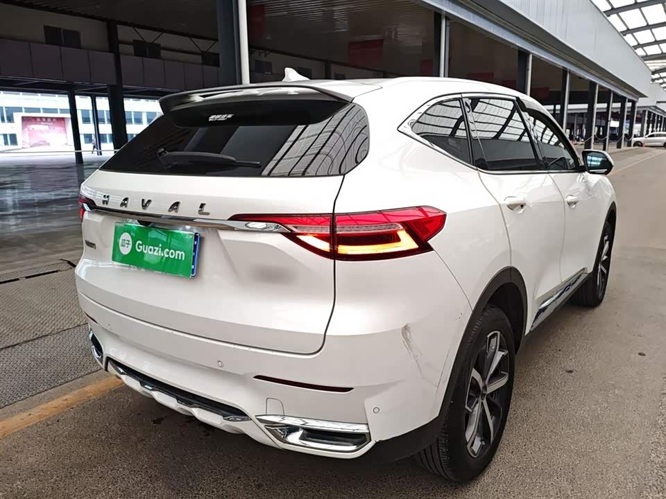 Haval F7