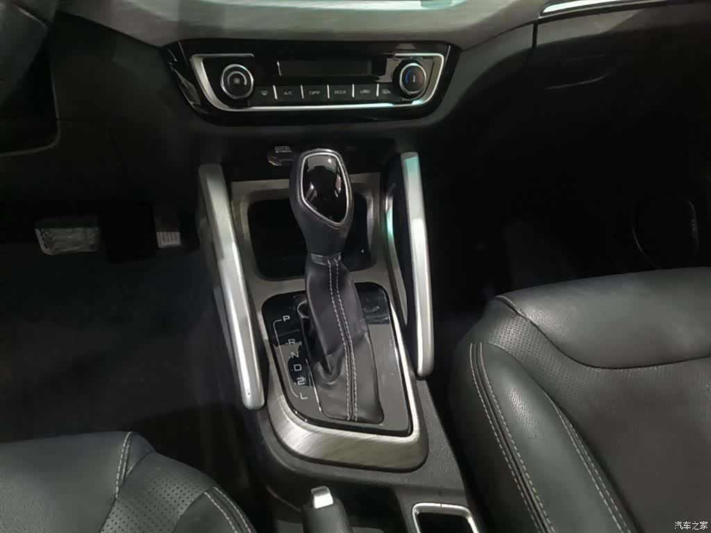 Geely X3, 2017 14