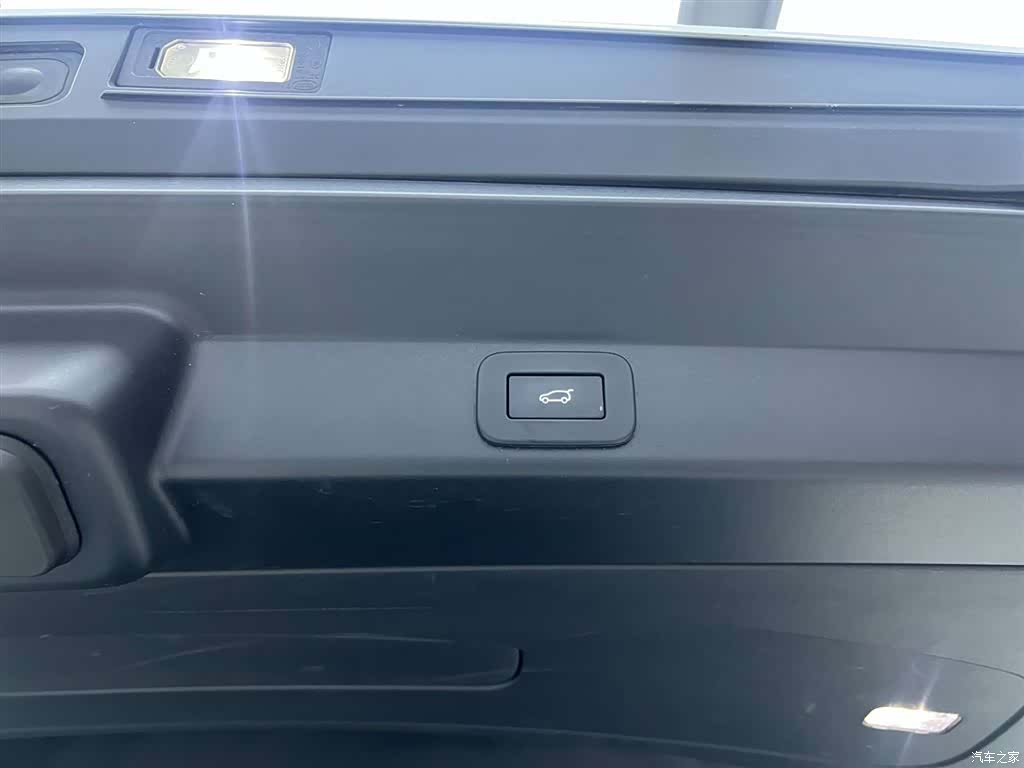 Land Rover Range Rover, 2023 10