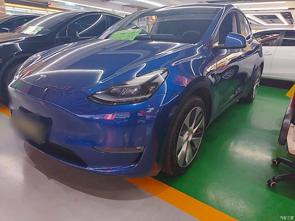 Tesla Model Y, 2021 25