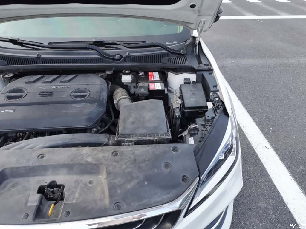 Geely Binray, 2019 22