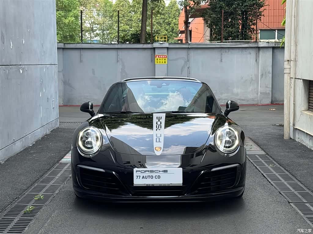 Porsche 911, 2017 2