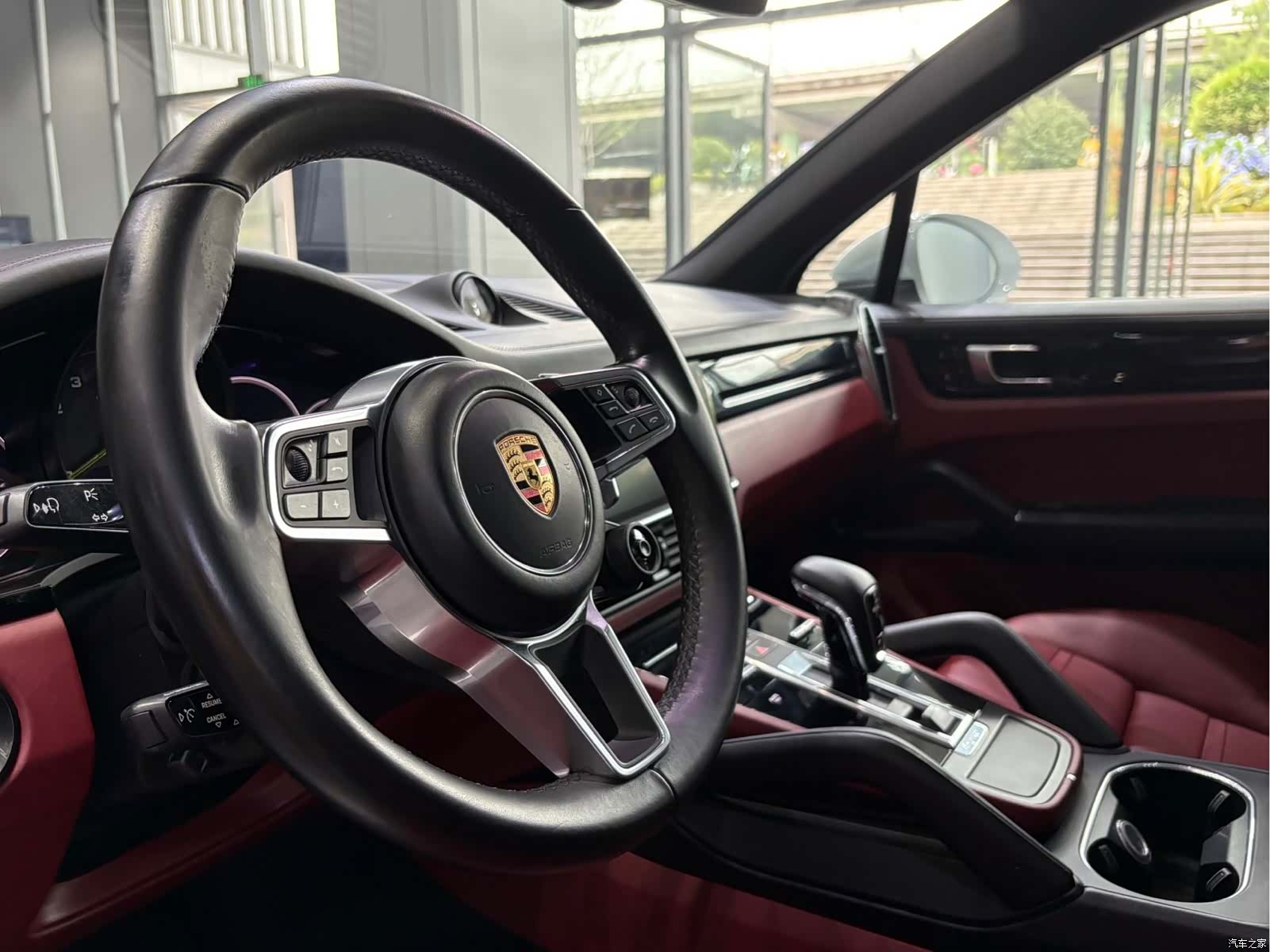 Porsche Cayenne, 2019 12