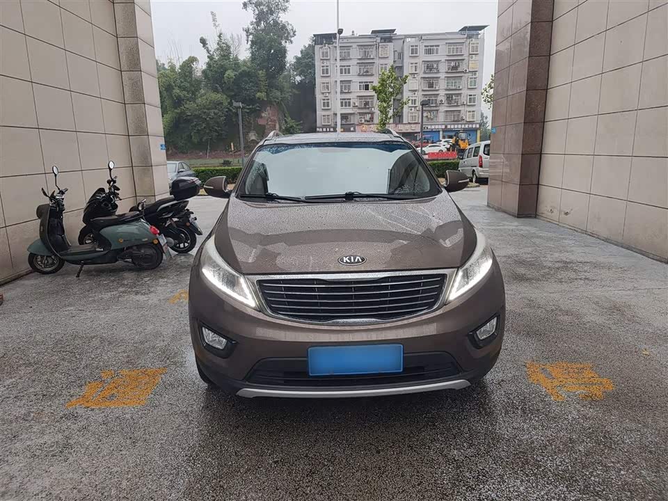 Kia Smart running