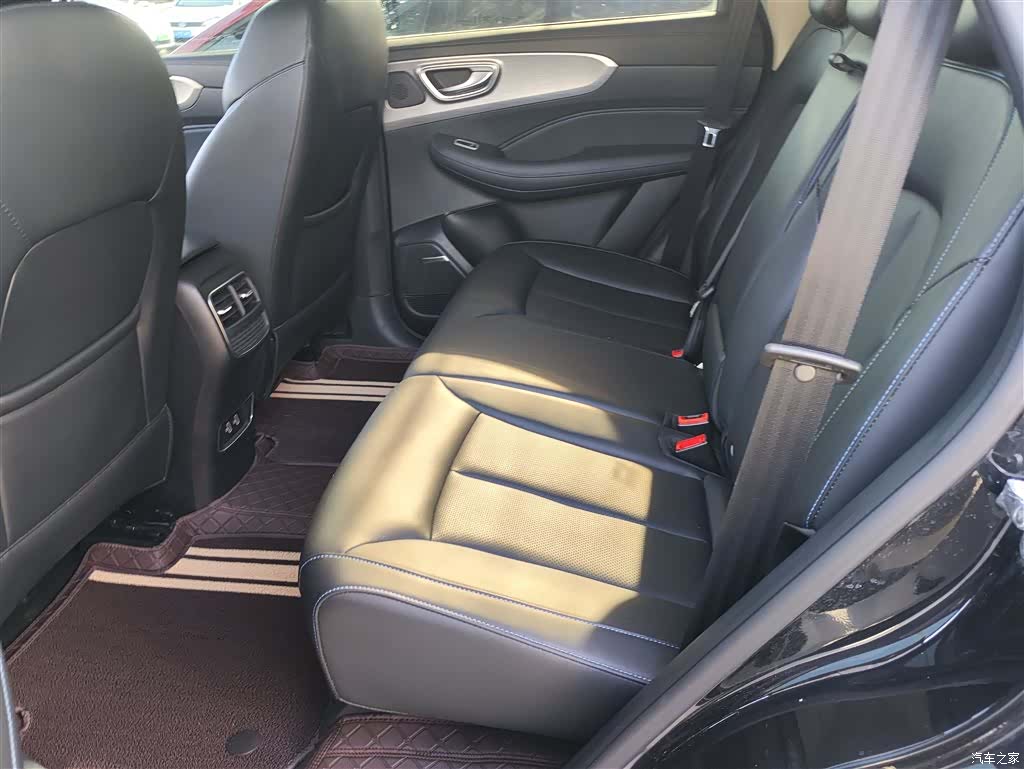 Roewe RX5, 2021 14
