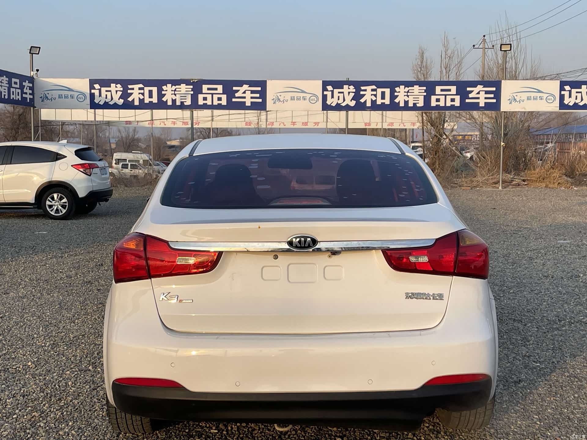 Kia K3, 2013 8