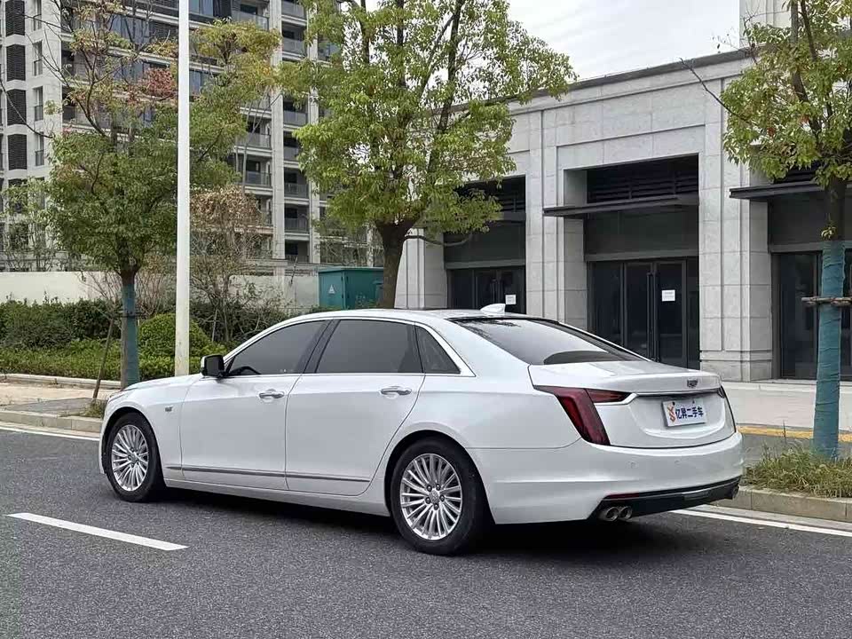 Cadillac CT6