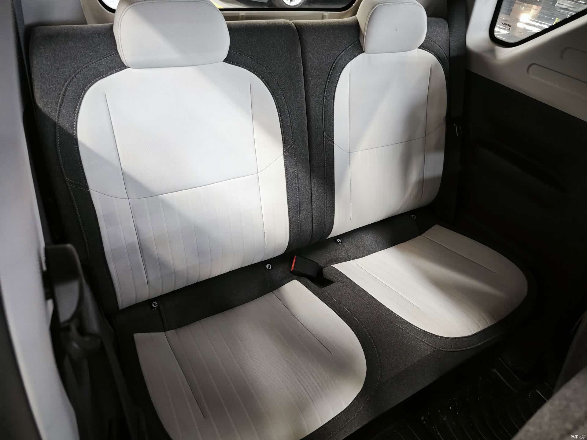 Geely Panda, 2025 9