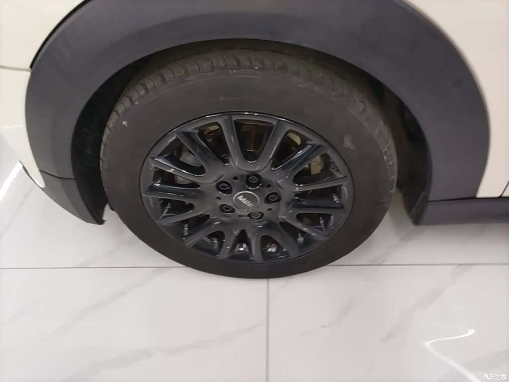 Mini ONE, 2020 23