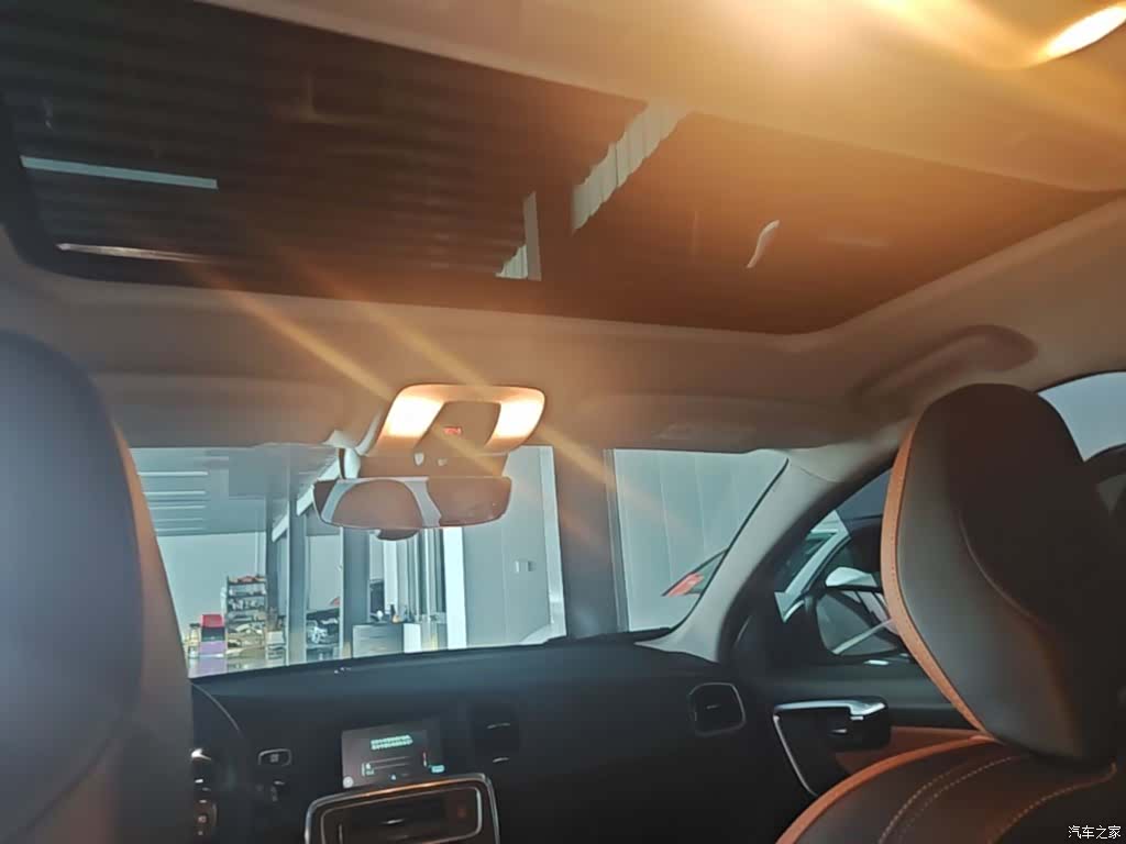 Volvo V60, 2017 18