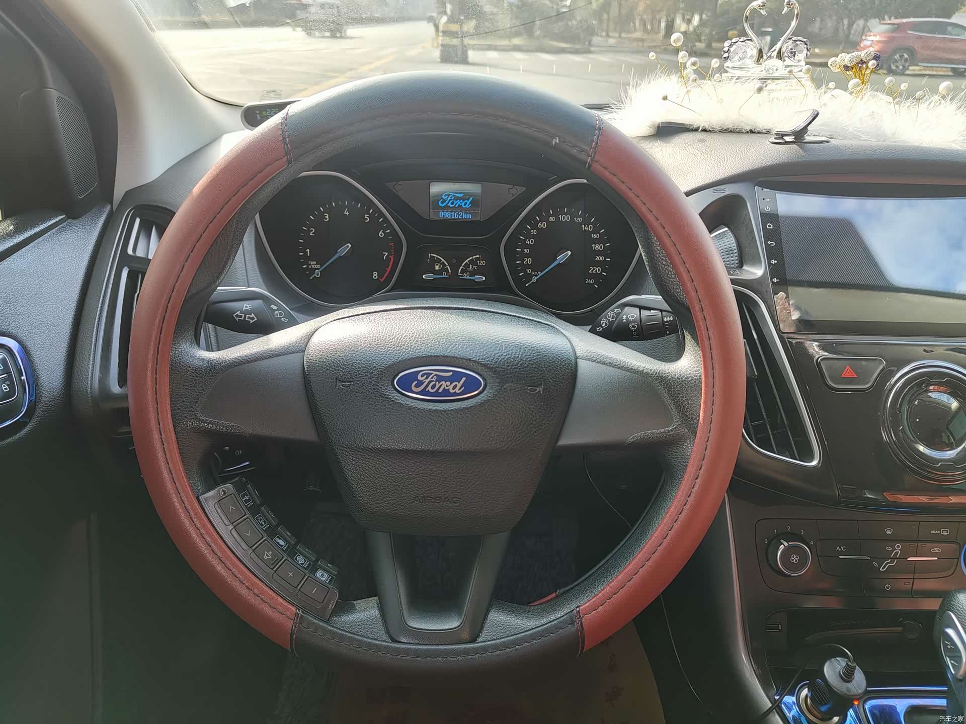 Ford Focus, 2016 10