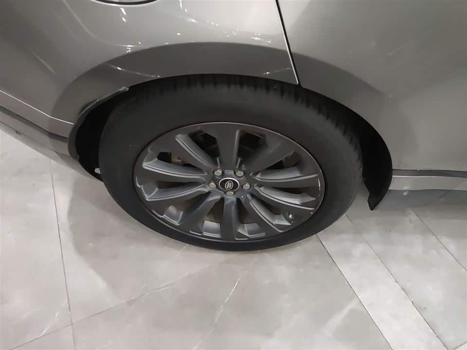 Land Rover Range Rover Star Pulse